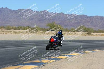 media/Mar-24-2025-Moto Forza (Mon) [[57ce5c5cff]]/3-Beginner Group/Session 3 (Turn 6 Inside)/